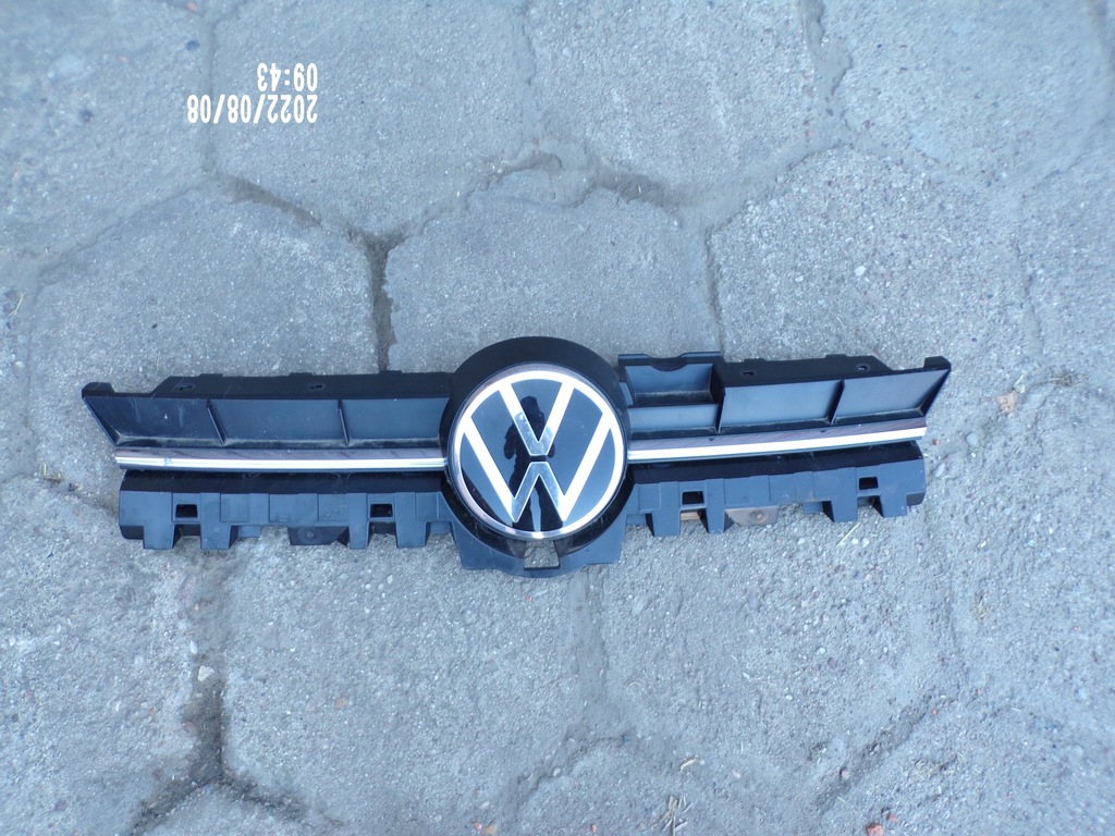 Grill VW UP LIFT znaczek pod radara 1S0853653A 12479907418
