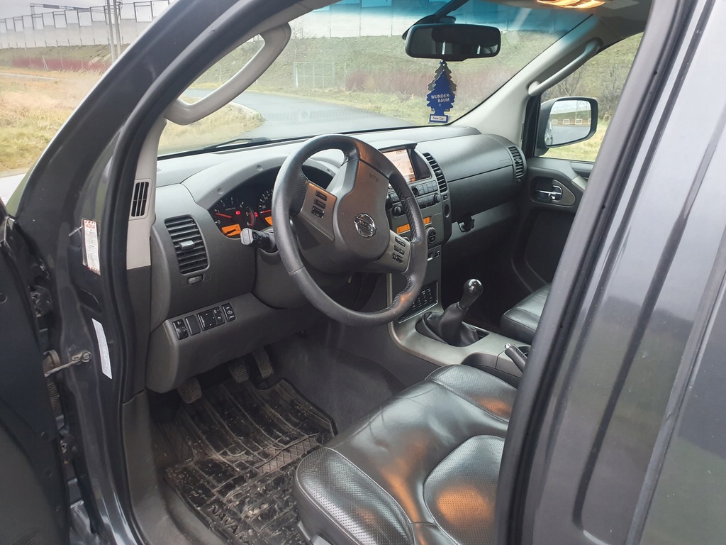 Купить NISSAN NAVARA (D40) 2.5 dCi 4WD: отзывы, фото, характеристики в интерне-магазине Aredi.ru