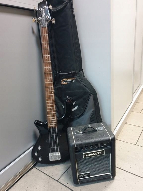 GITARA BASOWA WASHBURN T14 + WZMACNIACZ BASOWY