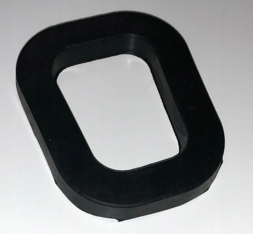 Прокладка канистры 20л для бензина. Бензостойкая прокладка для канистры круглая. 3301402 прокладка канистры 20 л круглая 33-01-402 полиуретан. Резиновая канистра. Резиновая прокладка для канистры.