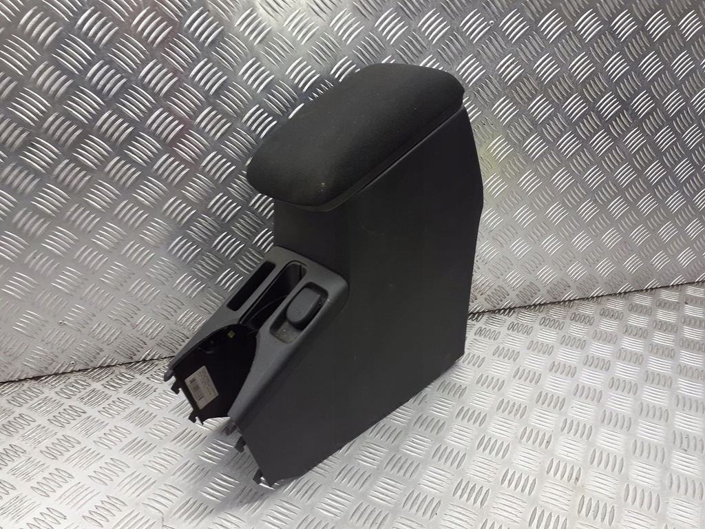 PODŁOKIETNIK TOYOTA AURIS E15 1.4 D4D