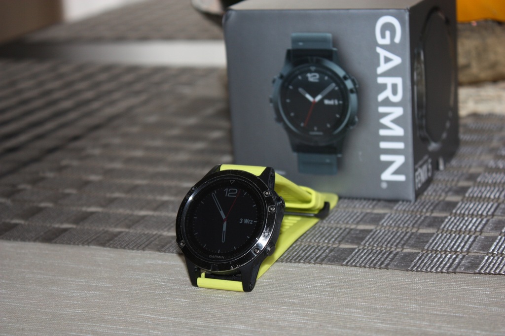 Garmin Fenix 5 Sapphire Edition