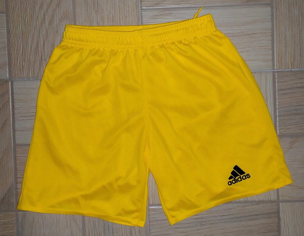 Spodenki Adidas 140 cm 9-10 lat żółte NOWE