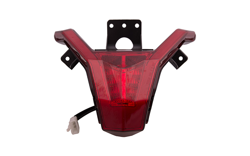 Lampa tylna do skutera B-max