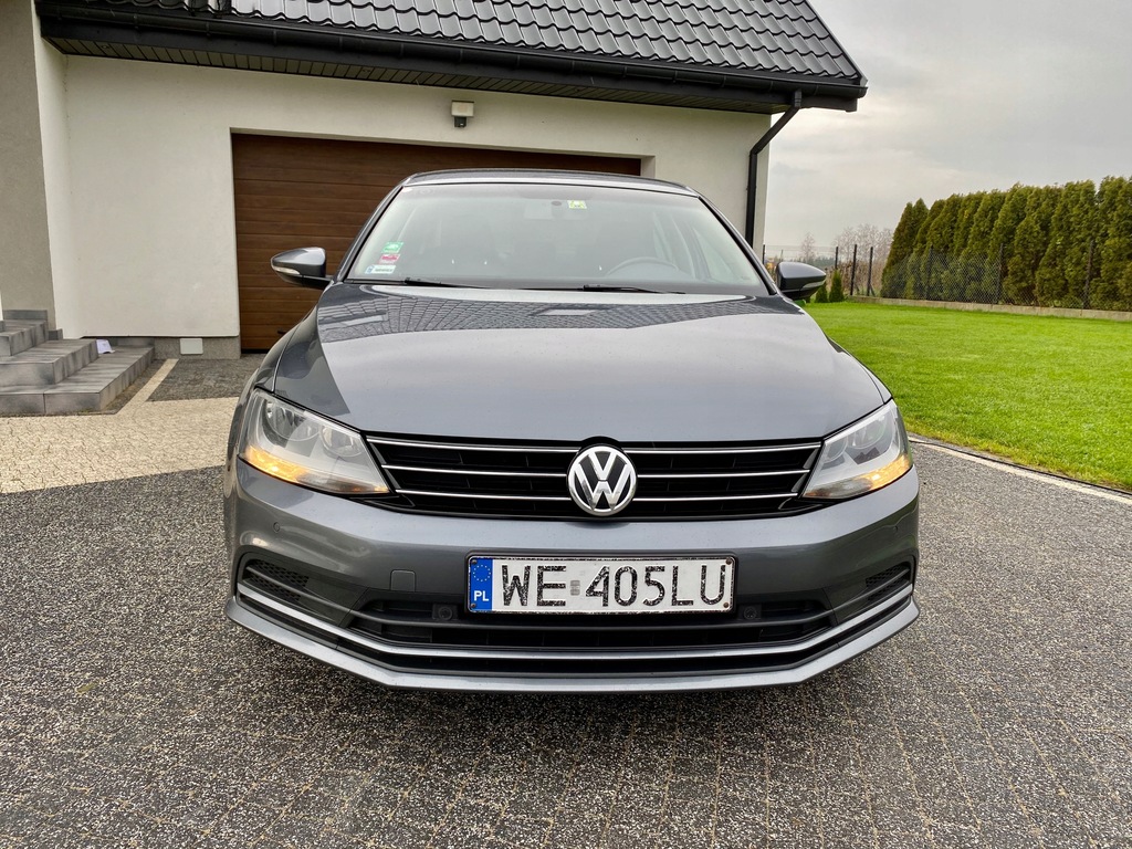 Купить ШОУ-РУМ PL JETTA TDI COMFORTLINE PDC ALU16 TOUCH ДИЛЕР: отзывы, фото, характеристики в интерне-магазине Aredi.ru