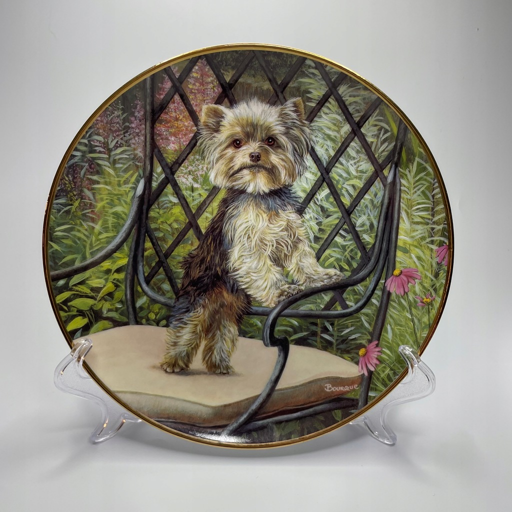 Dekoracyjny talerz York Pies Yorkshire Terrier na krześle Danbury Mint