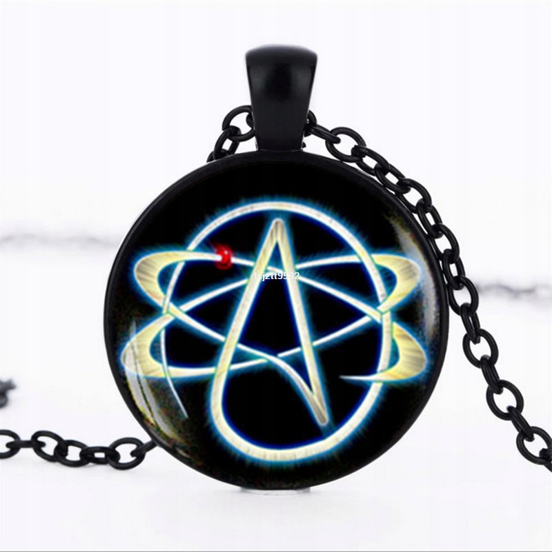 Wisiorek, amulet: symbol ateizmu, ateizm.