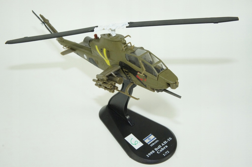 Helikoptery Świata METALOWE (6) 1/72 Bell Cobra