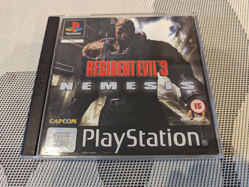 Resident Evil 3 Nemesis gra Sony PlayStation (PSX) 1 2 3 PS1 PS2 PS3