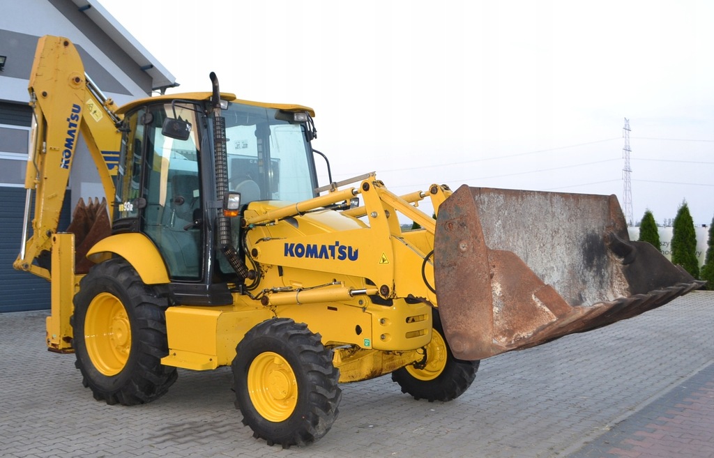 Купить ЭКСКАВАТОР-ПОГРУЗЧИК KOMATSU 2008 г., новая резина, 2200м.: отзывы, фото, характеристики в интерне-магазине Aredi.ru