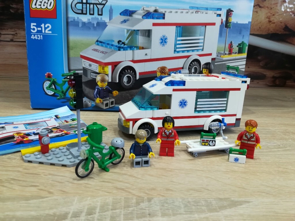 Lego 4431 CITY karetka pogotowie ambulance - 8481208642 - oficjalne ...