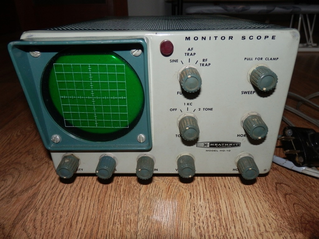 MONITOR STACYJNY HEATHKIT HO-10