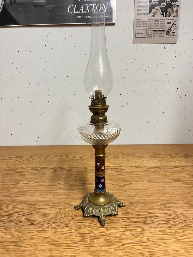 Stara lampa naftowa Mosiądz