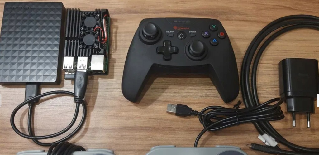 Retropie Raspberry pi 4 dysk 1TB pad bluetooth