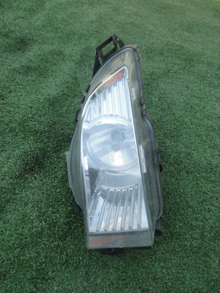 Opel Insignia A halogen lewy przód światło lampa przeciwmgielna