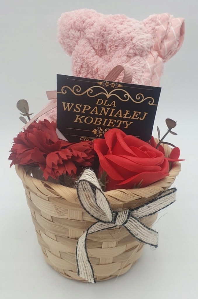 Miś z ręcznika frotte + kwiaty w koszyczku dla Wspaniałej Kobiety ONE DOLLA