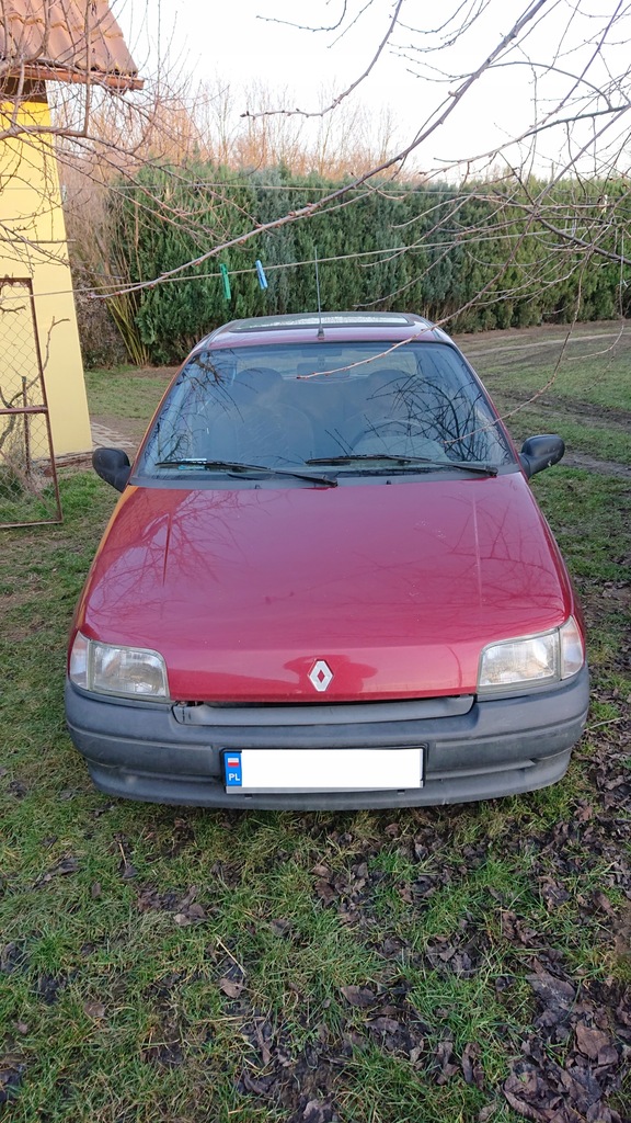 RENAULT CLIO I 1.2 RT Hatchback (benzyna) 5-drzwi