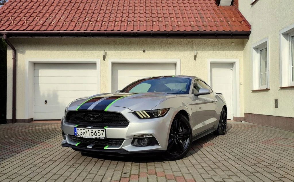 Ford Mustang ---Premium--50 YEARS---Performanc...