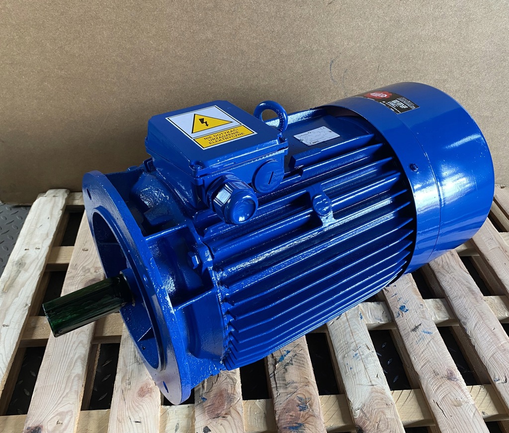 Купить Электродвигатель 30кВт 2940об/мин ИНДУКТА 180Б5: отзывы, фото и ...