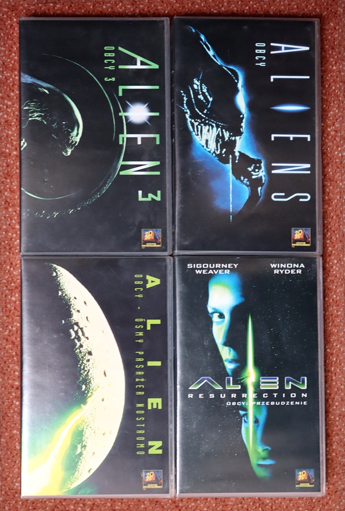 Alien - 4 filmy na kasetach VHS (nieużywane)