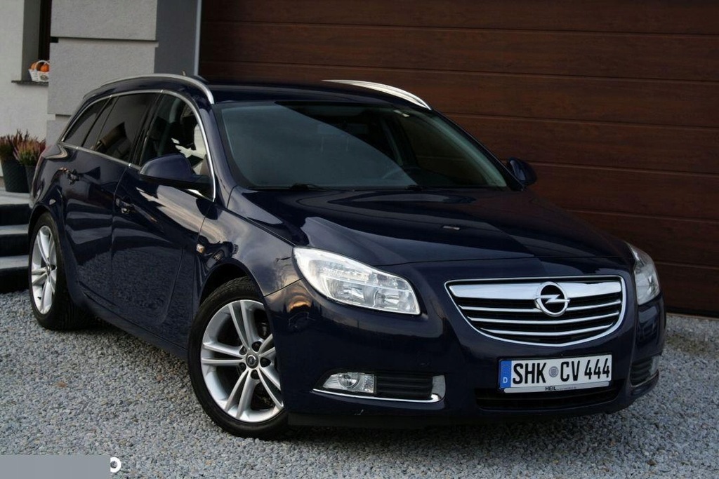 Opel Insignia Kombi 1 8 140km 2010r Swietny Stan 8728485760 Oficjalne Archiwum Allegro