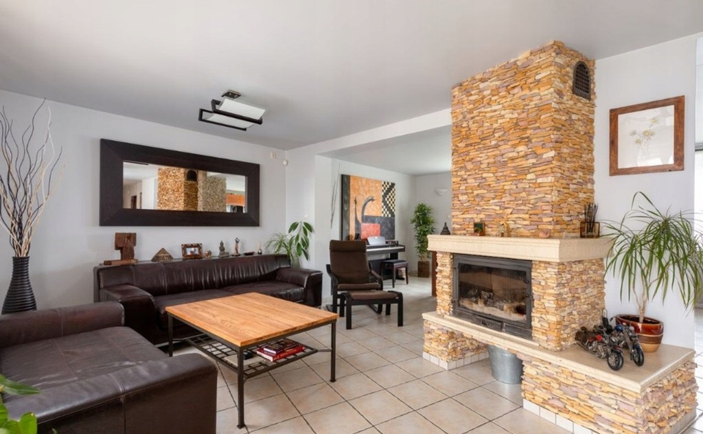 Dom, Piaseczno, Piaseczno (gm.), 278 m²