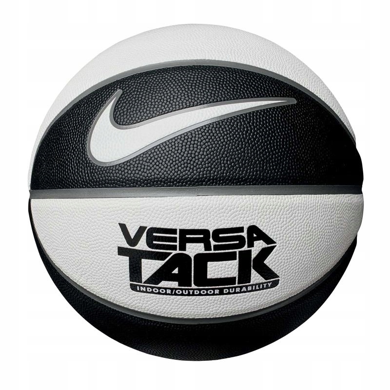 nike versa tack 8p
