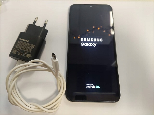 Smartfon Samsung Galaxy A14 4 GB / 128 GB czarny !! 7464/23