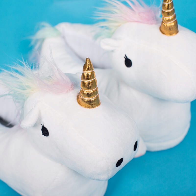 Купить UNICORN СВЕТЯЩИЕСЯ ПЛЮШЕВЫЕ ТАПОЧКИ UNICORN: отзывы, фото, характеристики в интерне-магазине Aredi.ru