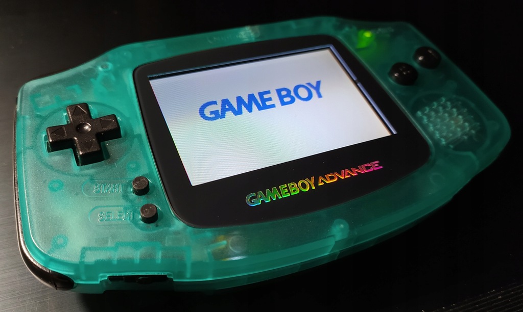 Game Boy Advance 101 MOD - Glow in the dark Green