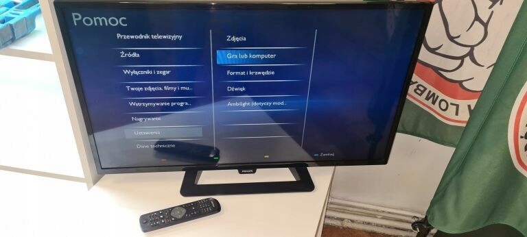 TV PHILIPS 32PHH4100/88 + PILOT