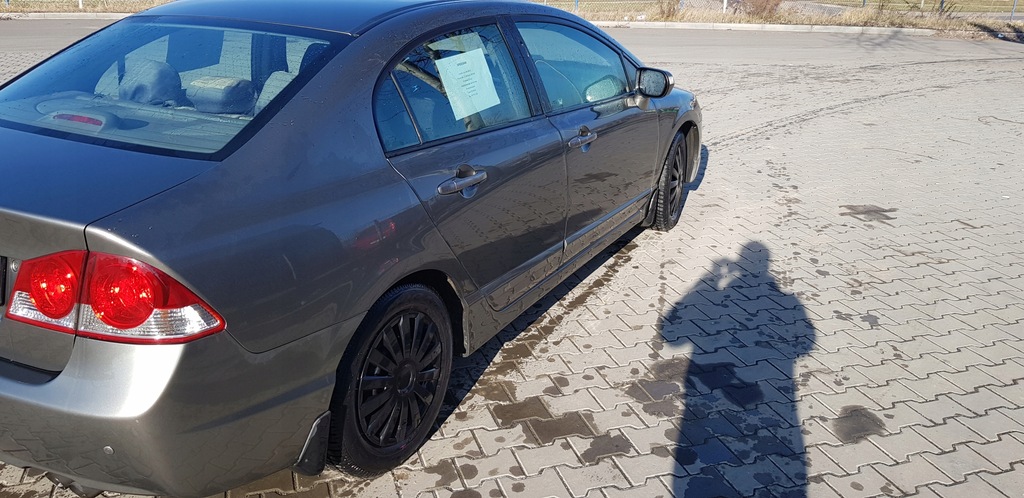 HONDA CIVIC VIII sedan 1.8 140 KM LPG 8873347523