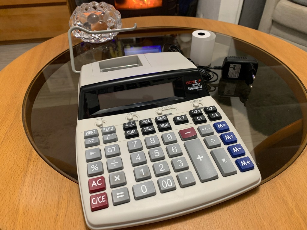 Kalkulator drukujący Genie D69 Plus