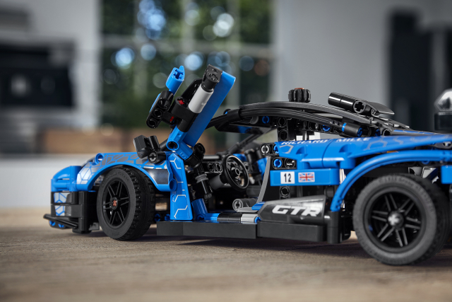 Купить LEGO TECHNIC 42123 McLaren Senna GTR: отзывы, фото, характеристики в интерне-магазине Aredi.ru