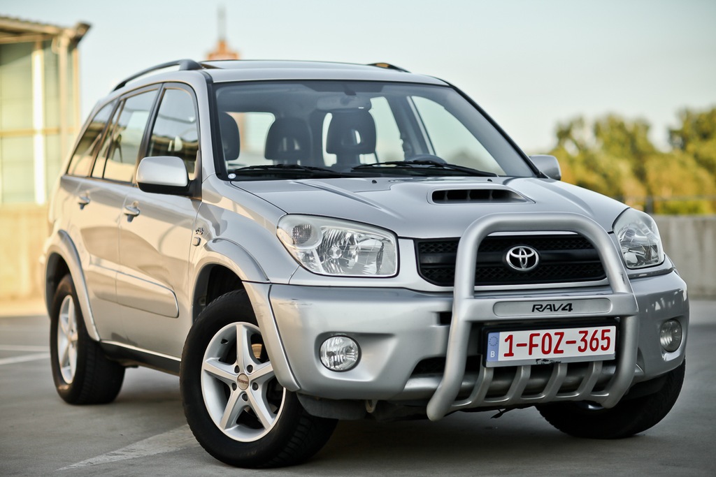 TOYOTA RAV4 2.0 D4D 4x4 EXECUTIVE SKÓRA NAVI FULL