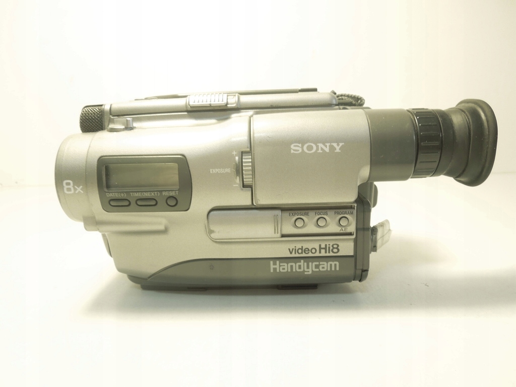 Kamera video Hi8 SONY Handycam CCDTR8E PAL (V061) 7572113583