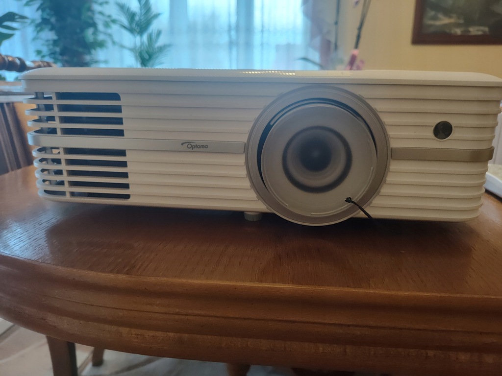 Optoma UHD40 3840x2160 nowy moduł i dwie lampy