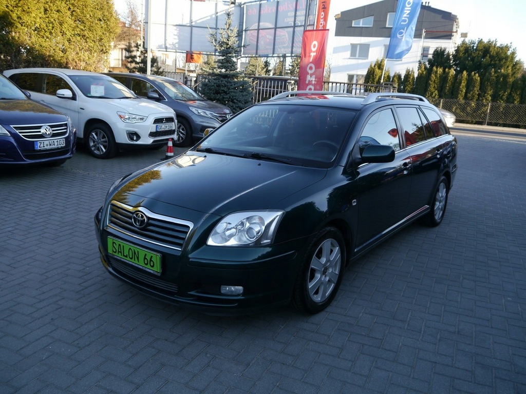 Toyota Avensis 1.8 Automat Stan b.dobry