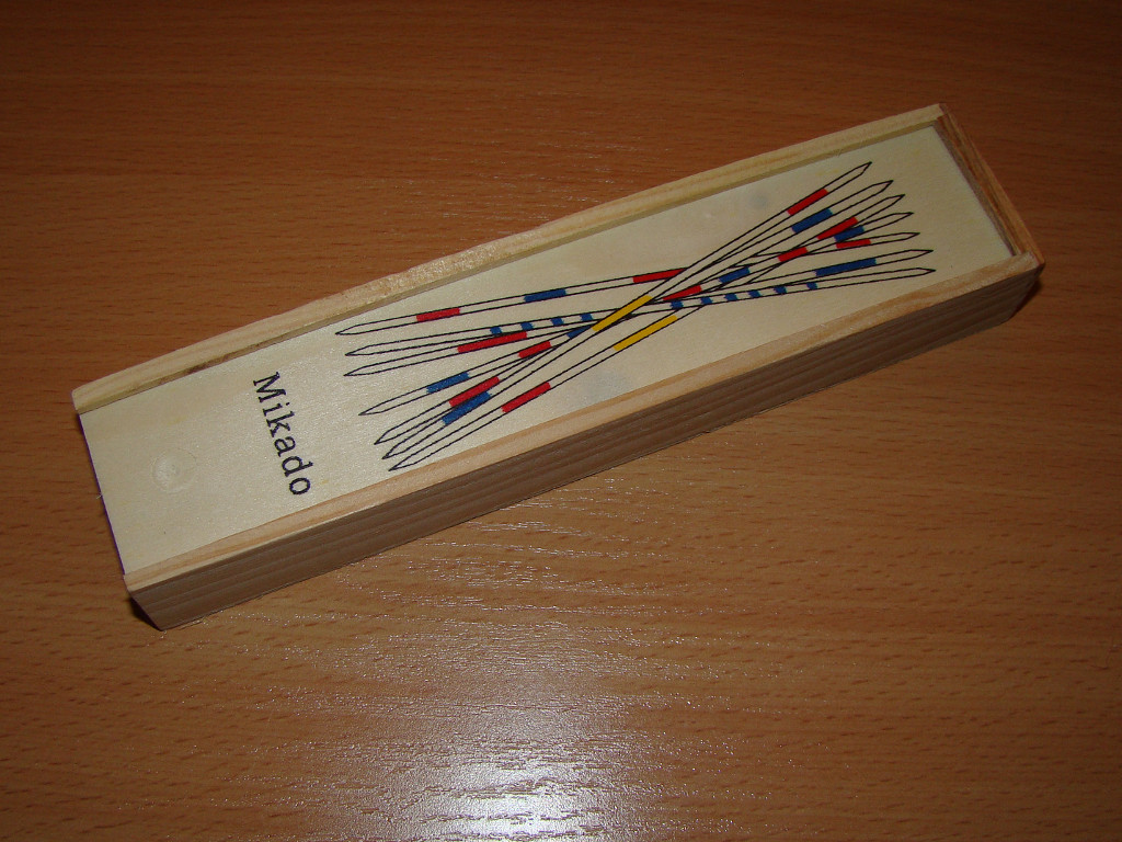 Drewniane bierki MIKADO - 42 sztuki w pudełku