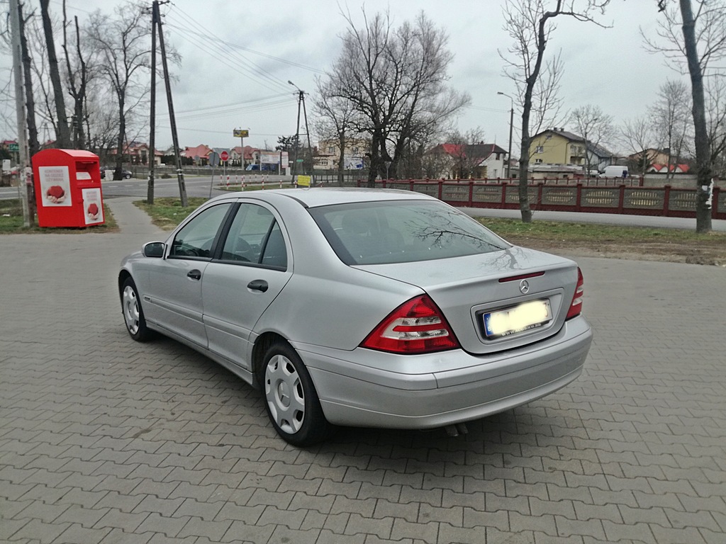 Купить Mercedes Sedan 2.2 CDI АКПП оригинал, без ржавчины: отзывы, фото, характеристики в интерне-магазине Aredi.ru