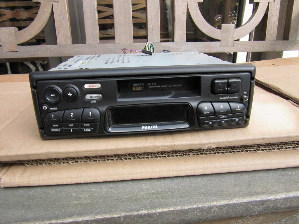 Radio samochodowe kasetowe Philips model 22RC379/00