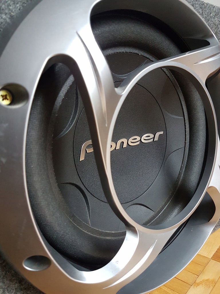 Skrzynia Głośnik PIONEER TS-W306C 1000W 30cm Tuba 8260631251