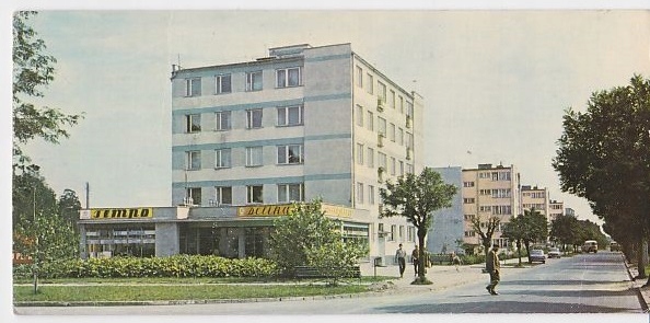 Otwock Osiedle ul Andriollego Delikatesy