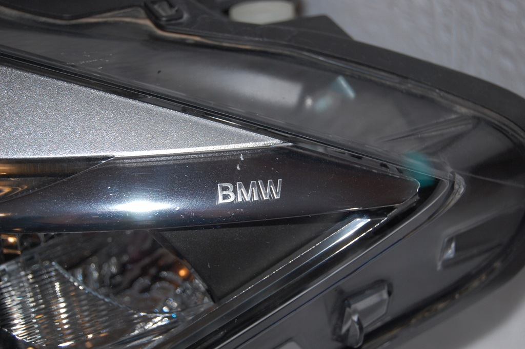 BMW 3 F30 F31 Bi Xenon LED LEWY Skrętny AHL EU