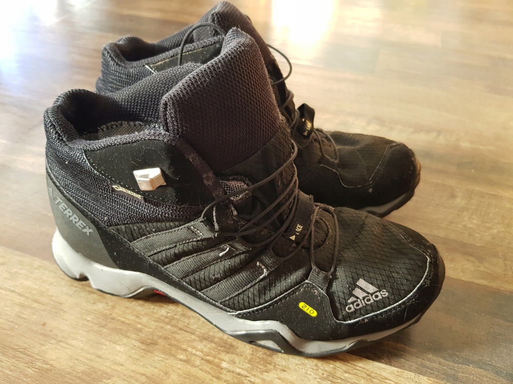 Adidas Terrex r.38,5