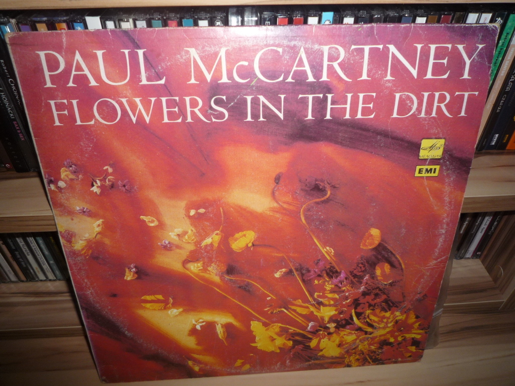 PAUL McCARTNEY - FLOWERS IN THE DIRT