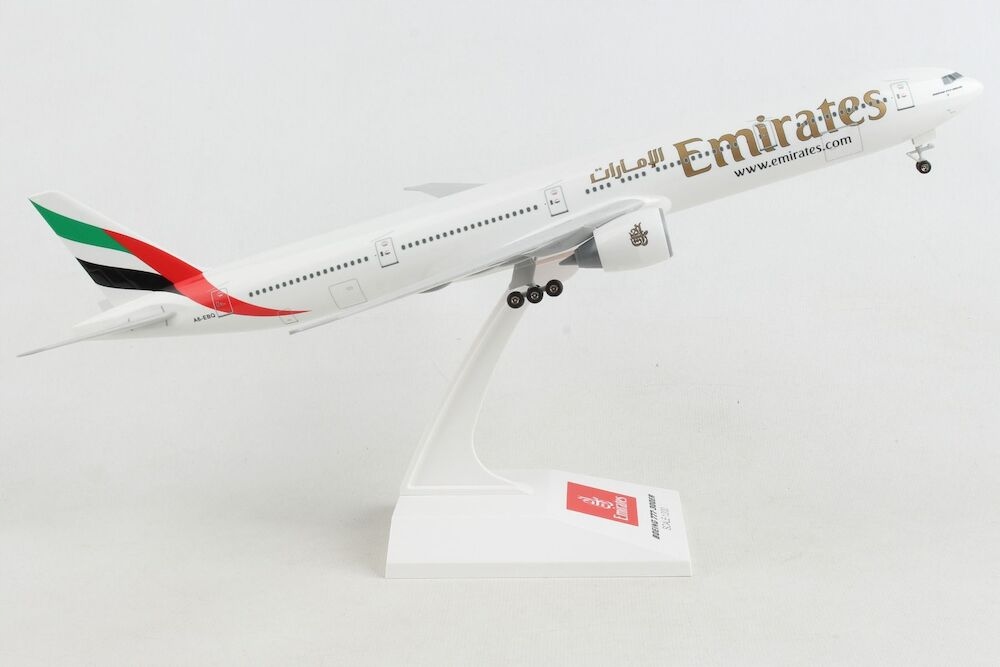 【新品・未開封】Emirates Boeing 777-300ER 1/200 Boeing 777-300ER Emirates Airlines 2023 Livery 1/200 | eBay UK