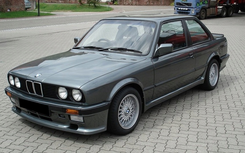 BMW e30 dokładka przodu M-TECH I