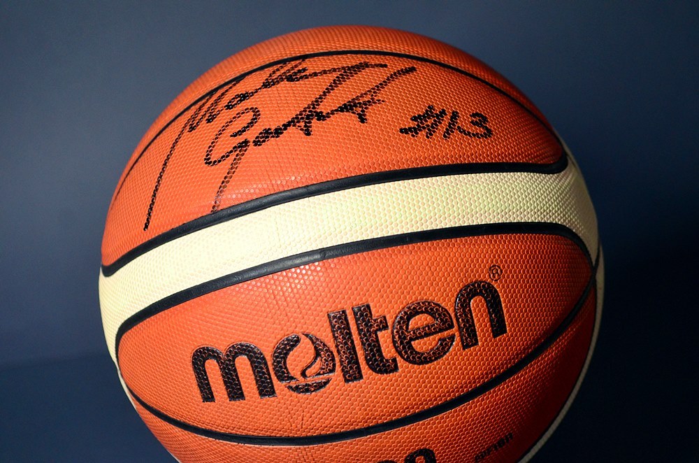 Piłka do koszykówki | autograf | Marcin Gortat #13
