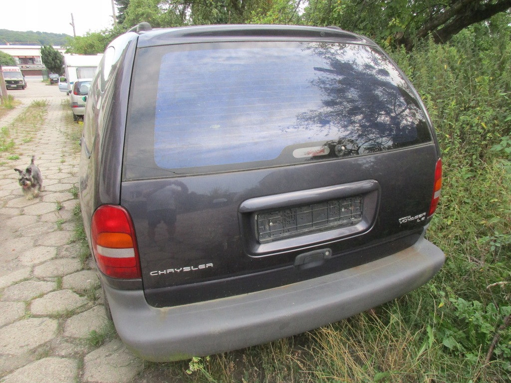 Klapa tył tylna Chrysler Grand Voyager BEZ RDZY